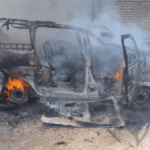 Sikar News: में चलती गाड़ी में लगी आग, गैस सिलेंडर फटा:20 मिनट में आग पर काबू पाया; कार सवार दो लोग मौके से फरार